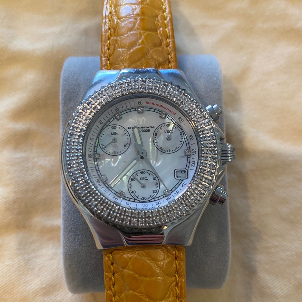 Large technomarine women’s watch with diamonds